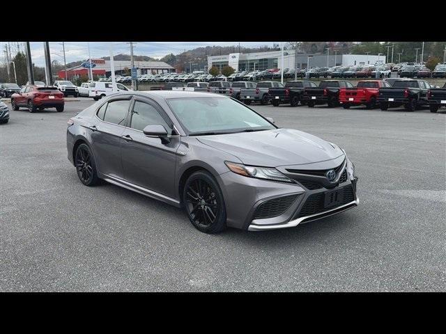 used 2021 Toyota Camry Hybrid car, priced at $25,844