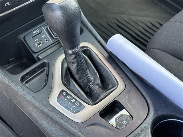 used 2016 Jeep Cherokee car, priced at $5,800