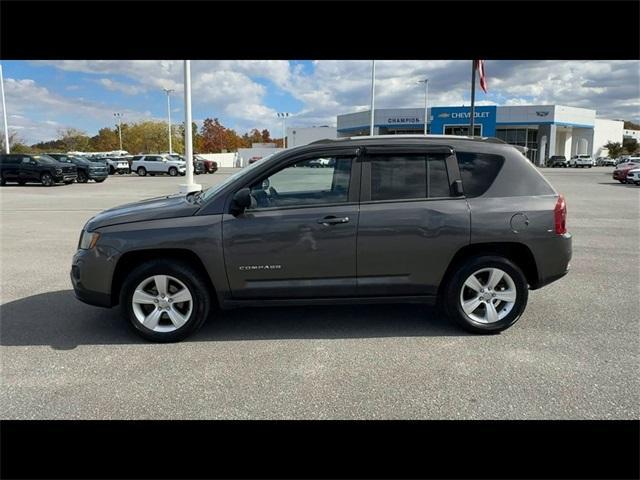 used 2015 Jeep Compass car, priced at $4,999