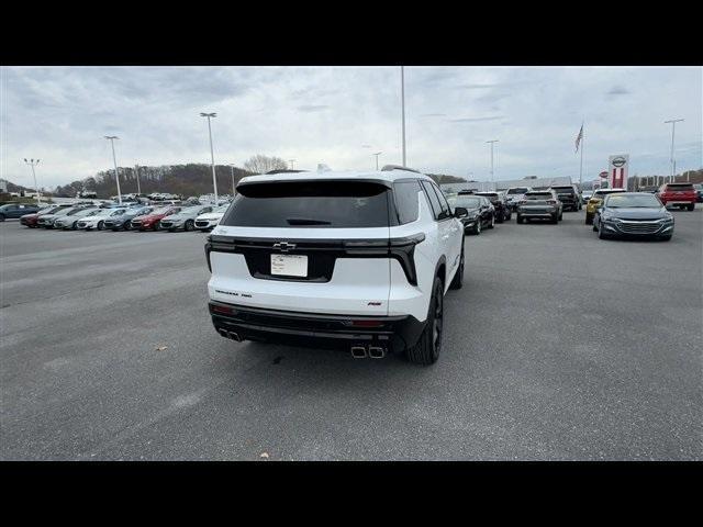 used 2024 Chevrolet Traverse car, priced at $55,999