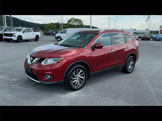 used 2015 Nissan Rogue car, priced at $11,800