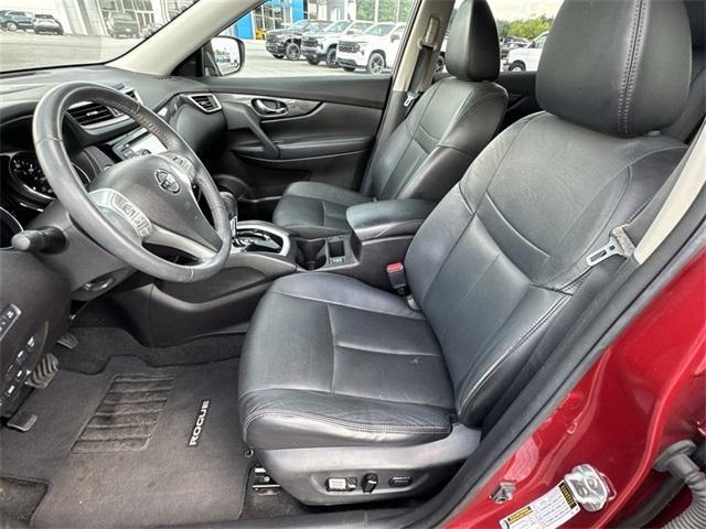 used 2015 Nissan Rogue car, priced at $11,800