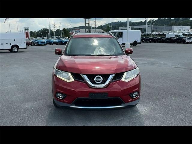 used 2015 Nissan Rogue car, priced at $11,800