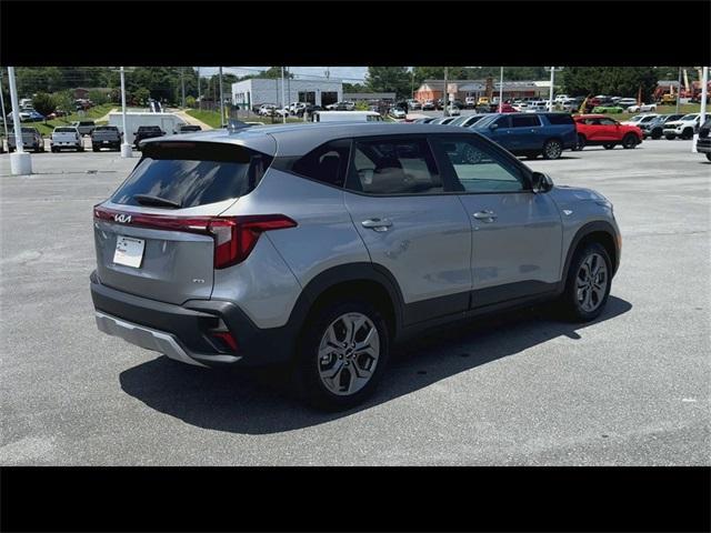 used 2025 Kia Seltos car, priced at $24,795