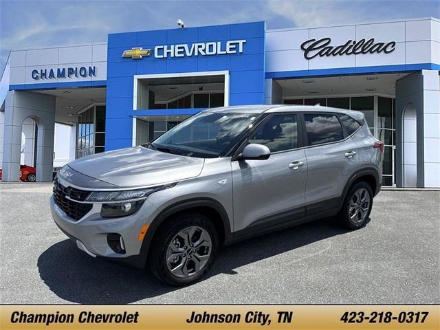 used 2025 Kia Seltos car, priced at $24,995