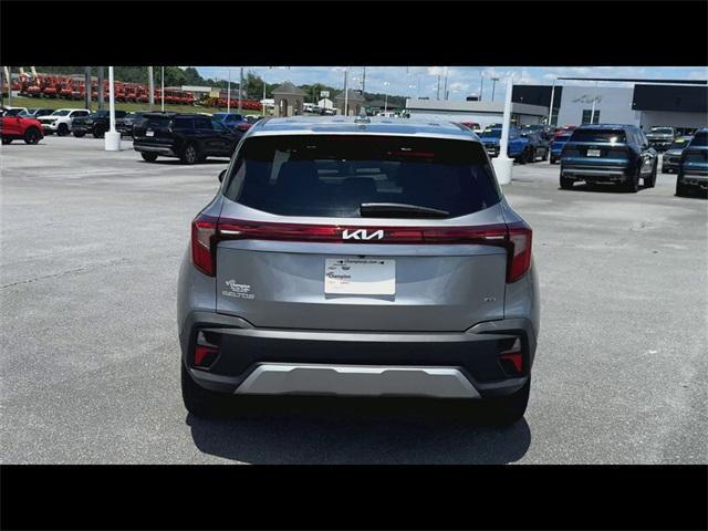 used 2025 Kia Seltos car, priced at $24,795