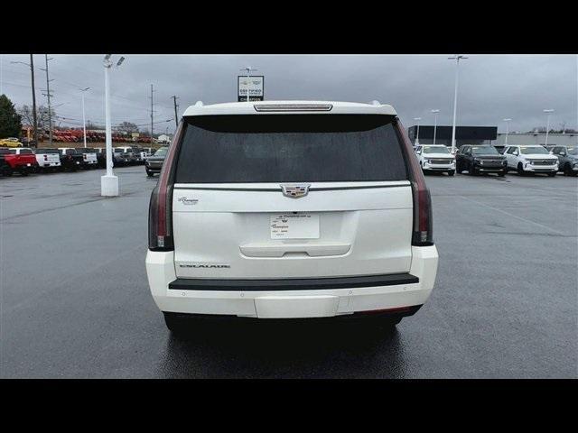 used 2015 Cadillac Escalade ESV car, priced at $25,800