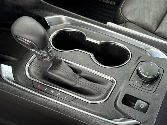 used 2023 Chevrolet Traverse car, priced at $35,800