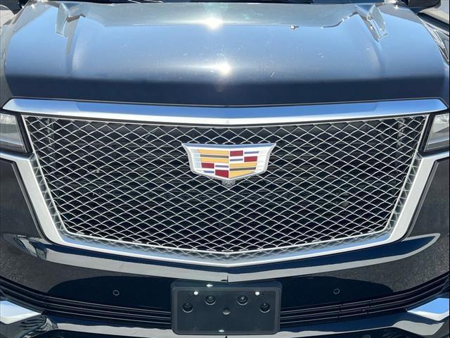 used 2021 Cadillac Escalade ESV car, priced at $87,999