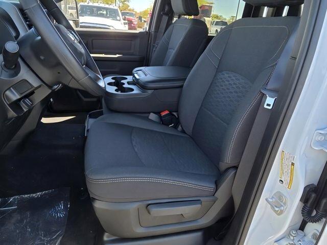 new 2025 Ram 3500 car, priced at $72,327
