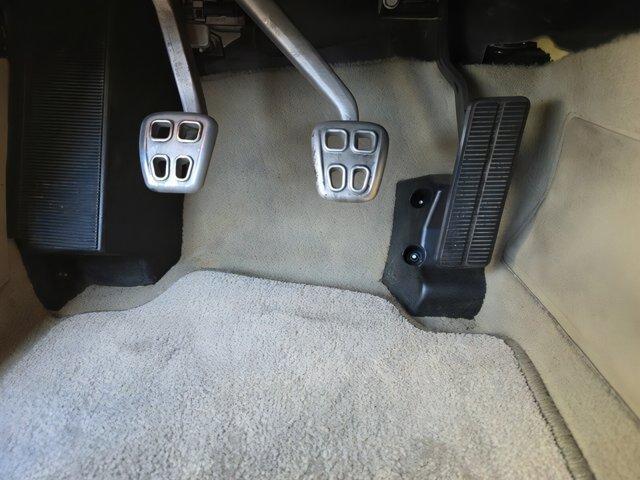 used 2006 Chevrolet Corvette car, priced at $26,500