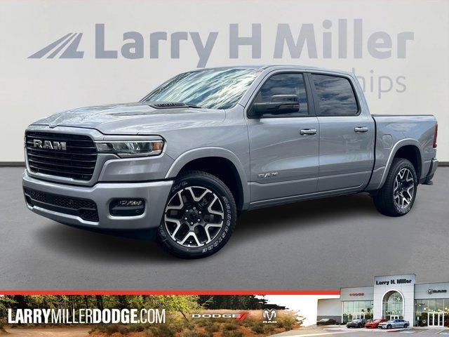 new 2025 Ram 1500 car, priced at $56,302