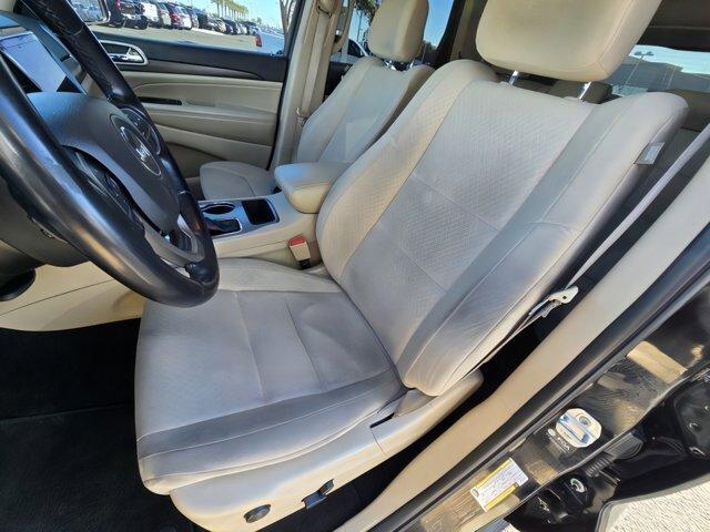 used 2022 Jeep Grand Cherokee WK car, priced at $17,000