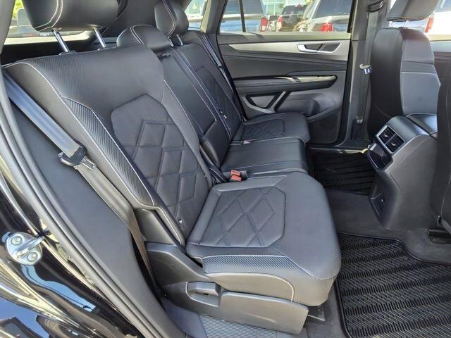 used 2024 Volkswagen Atlas Cross Sport car, priced at $33,500