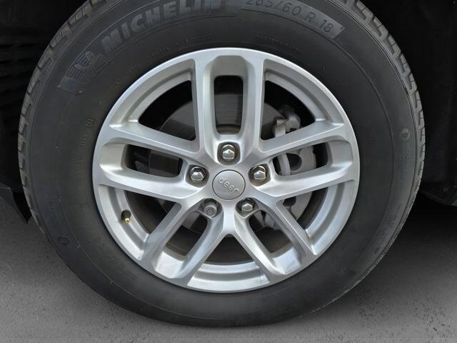 used 2023 Jeep Grand Cherokee car, priced at $28,000