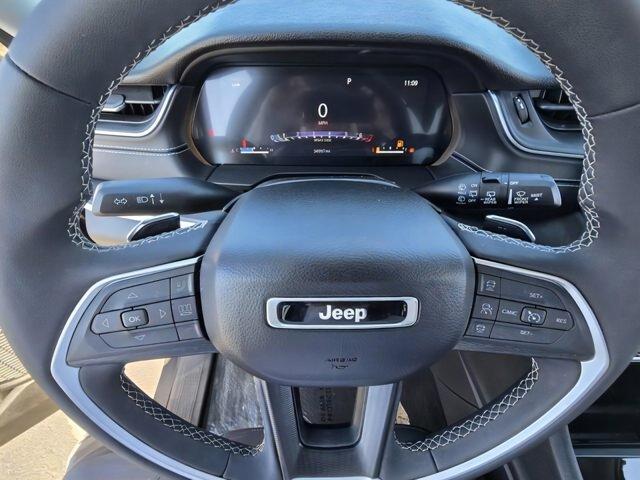 used 2023 Jeep Grand Cherokee car, priced at $28,000