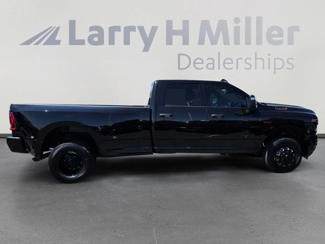 new 2025 Ram 3500 car, priced at $80,382