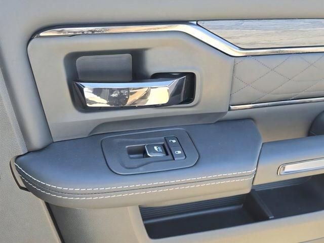 new 2025 Ram 2500 car, priced at $91,852