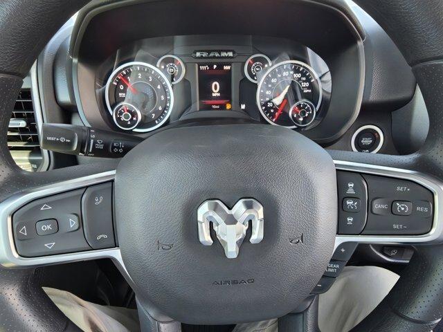 new 2025 Ram 1500 car, priced at $42,485