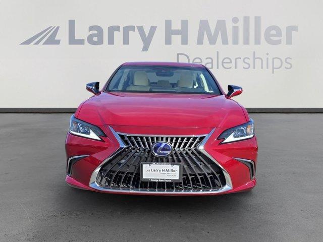 used 2022 Lexus ES 300h car, priced at $32,750