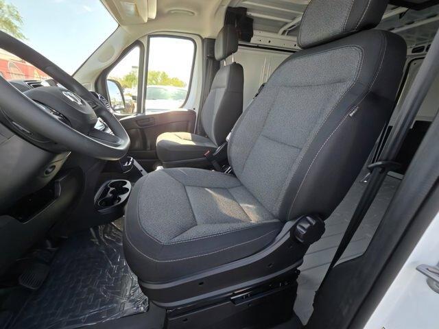 new 2025 Ram ProMaster 1500 car, priced at $40,087