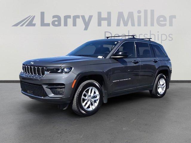 used 2024 Jeep Grand Cherokee car, priced at $34,000