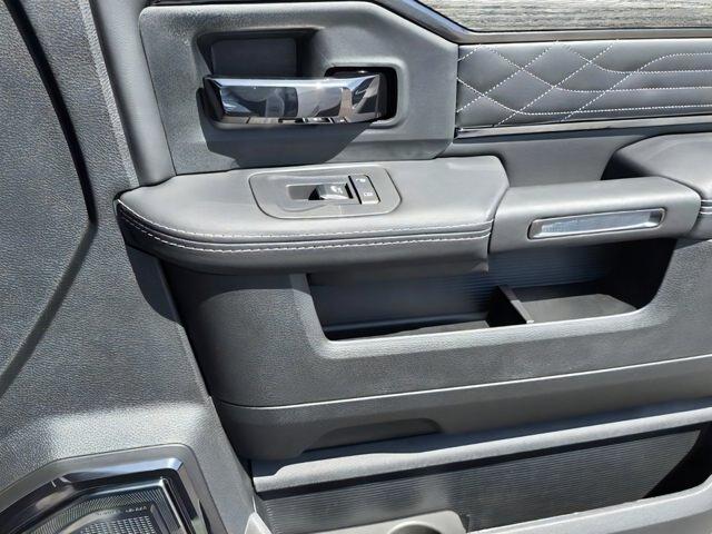 new 2025 Ram 3500 car, priced at $100,807