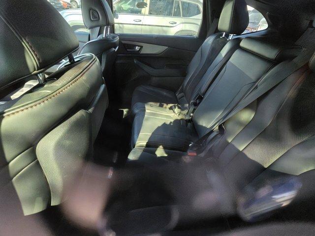 used 2023 Acura MDX car, priced at $44,000