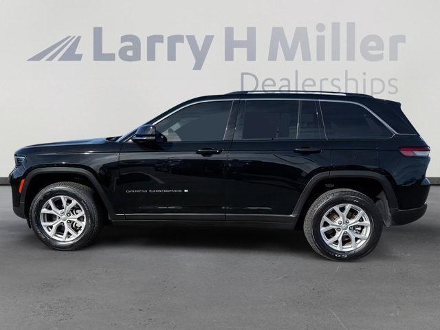 used 2022 Jeep Grand Cherokee car, priced at $30,112