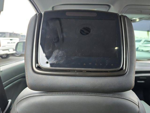 used 2023 GMC Acadia car, priced at $32,500