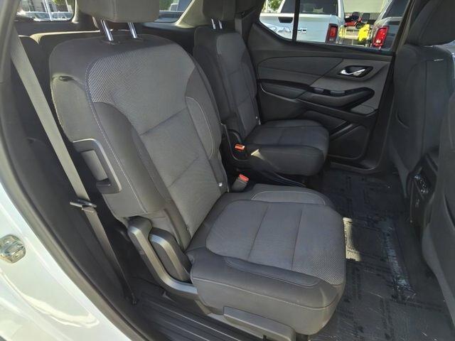 used 2023 Chevrolet Traverse car, priced at $32,000
