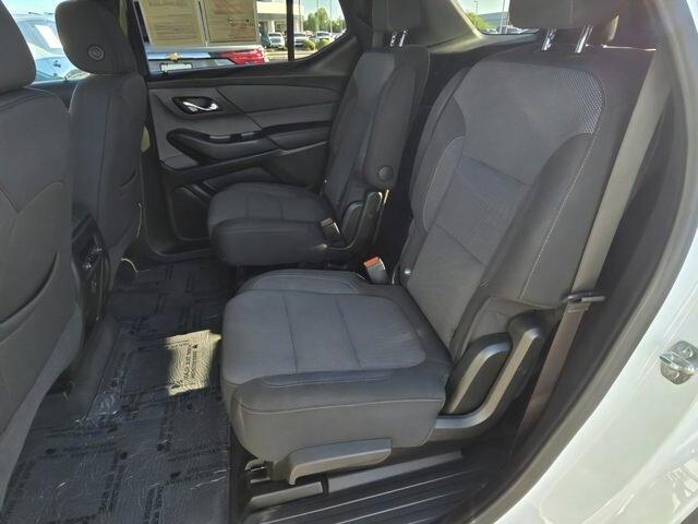 used 2023 Chevrolet Traverse car, priced at $32,000