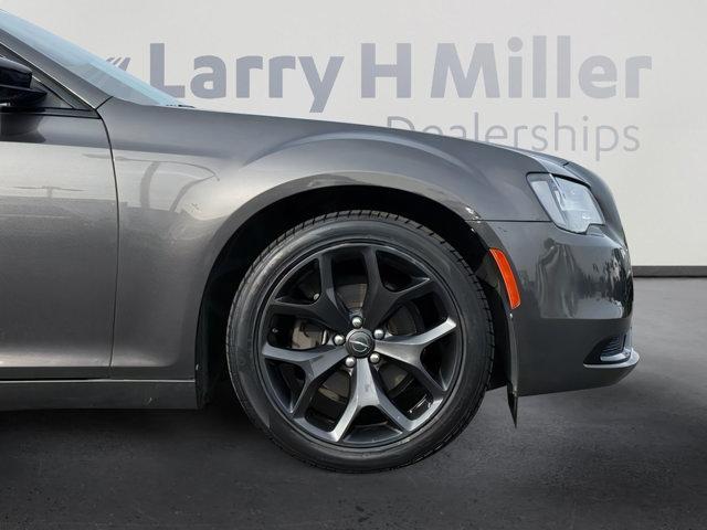 used 2021 Chrysler 300 car, priced at $26,672