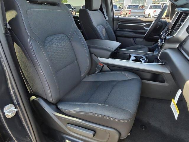 new 2025 Ram 1500 car, priced at $44,582