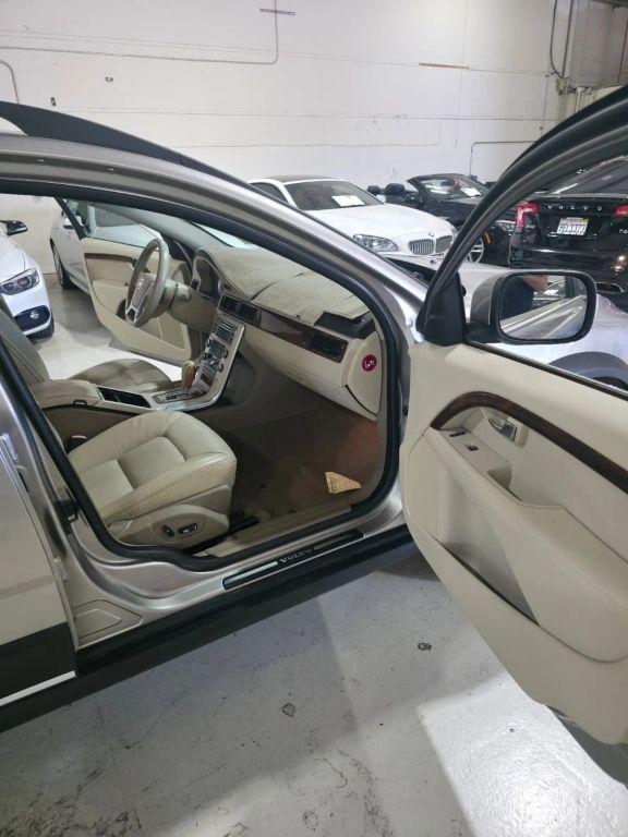 used 2011 Volvo XC70 car, priced at $8,999