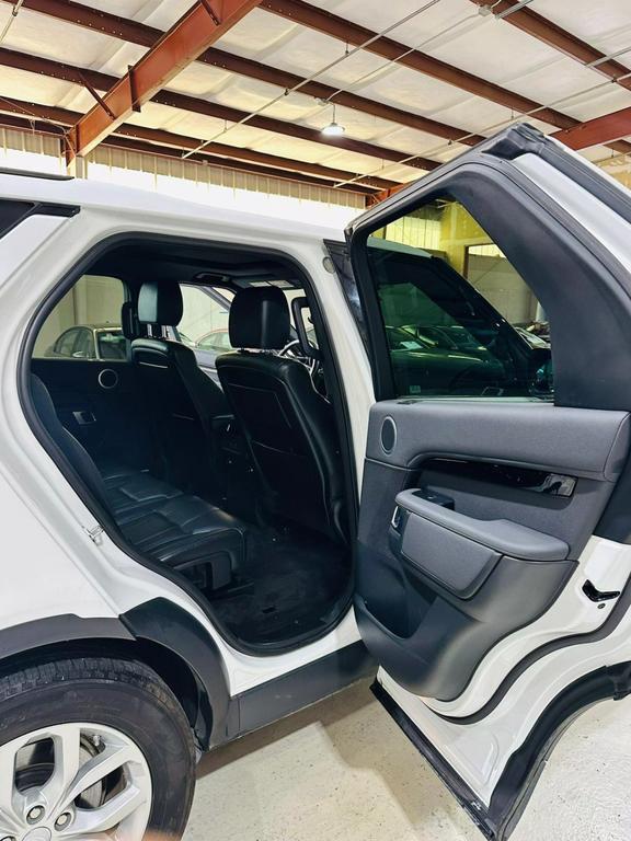 used 2020 Land Rover Discovery car, priced at $16,999