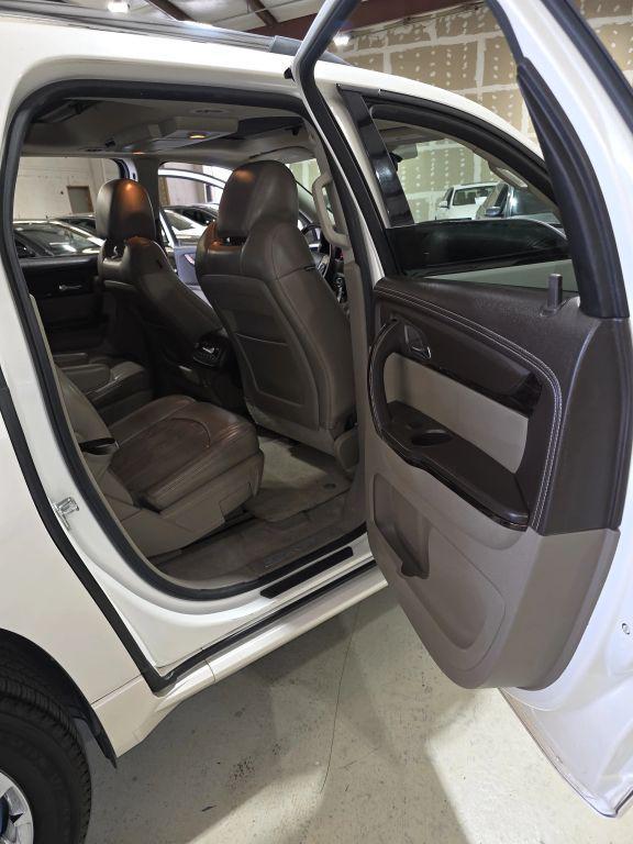 used 2013 GMC Acadia car, priced at $10,999