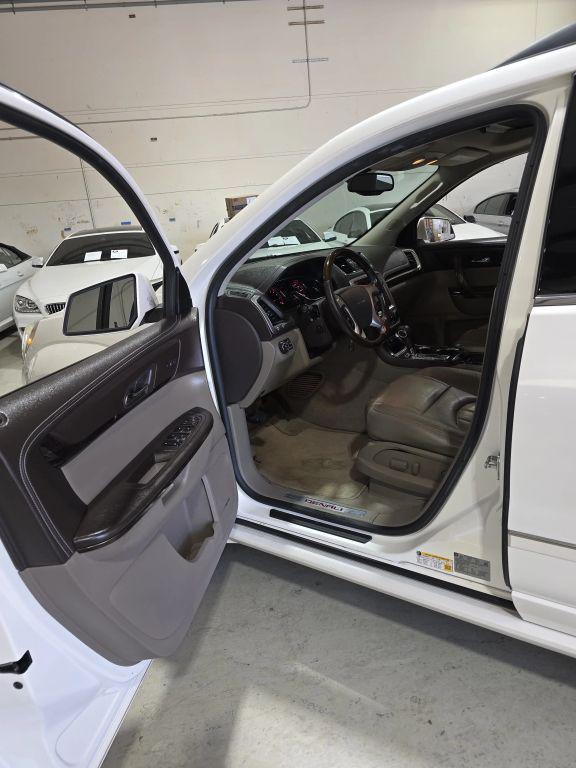 used 2013 GMC Acadia car, priced at $10,999
