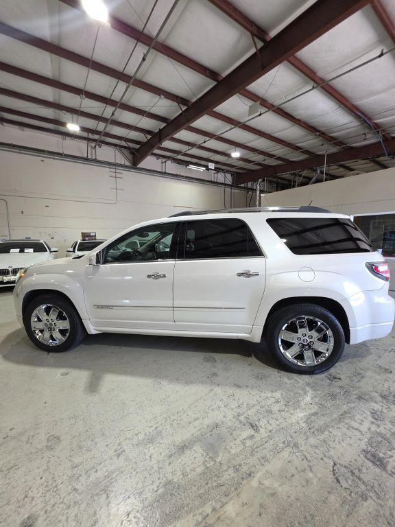 used 2013 GMC Acadia car, priced at $10,999