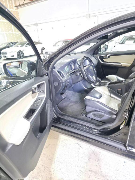 used 2015 Volvo XC60 car, priced at $11,999