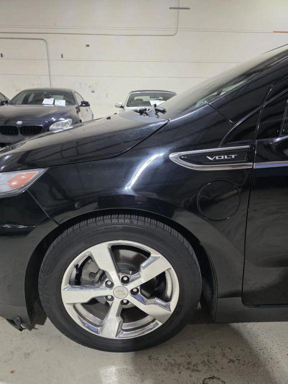 used 2014 Chevrolet Volt car, priced at $4,999