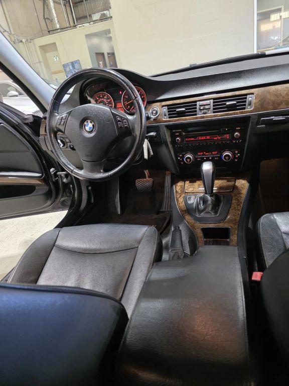 used 2009 BMW 328 car, priced at $5,999