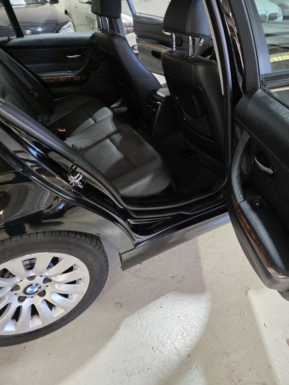 used 2009 BMW 328 car, priced at $5,999