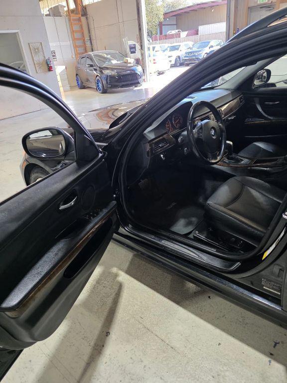 used 2009 BMW 328 car, priced at $5,999