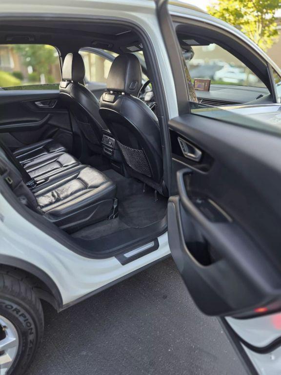 used 2017 Audi Q7 car, priced at $12,999