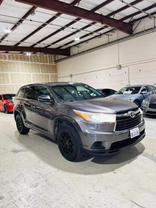 used 2016 Toyota Highlander car, priced at $10,999