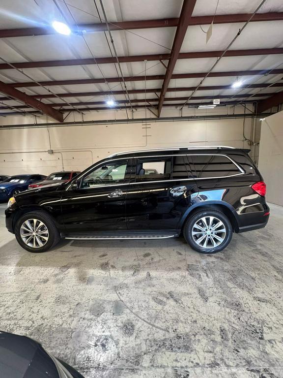 used 2014 Mercedes-Benz GL-Class car, priced at $14,495