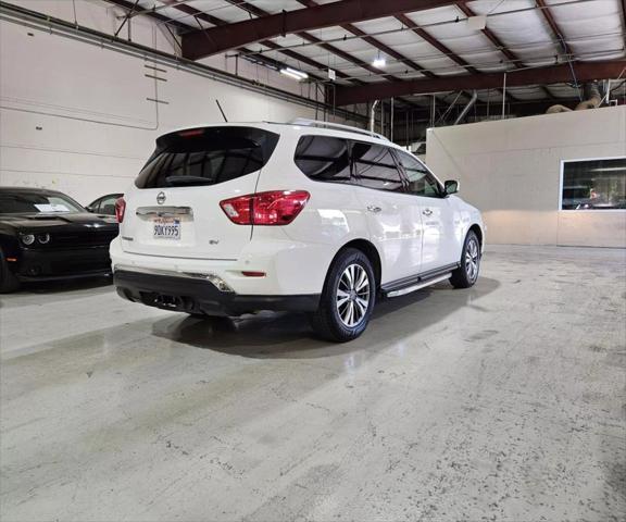 used 2018 Nissan Pathfinder car, priced at $9,999