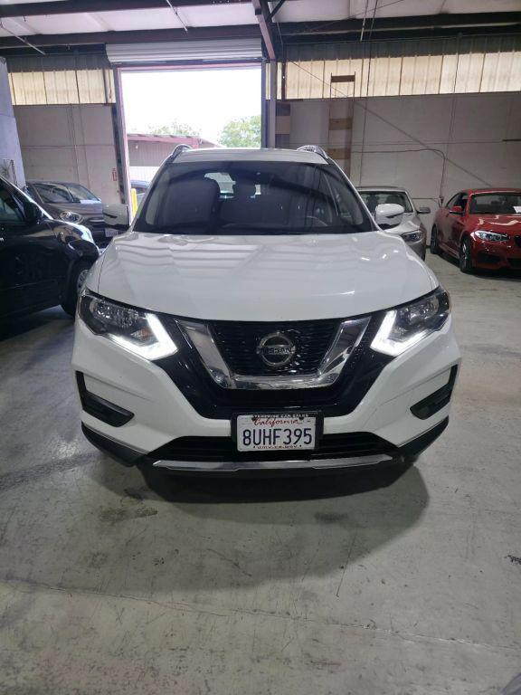 used 2020 Nissan Rogue car, priced at $9,999