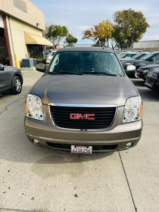 used 2013 GMC Yukon XL car, priced at $11,999